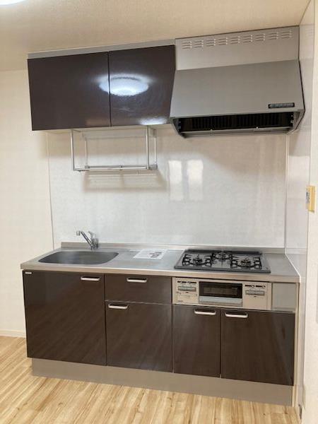 ブラウンヒル3 102号-5