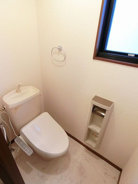 クレストコートＤ 102号-9