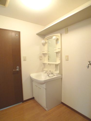 クレストコートＤ 202号-10