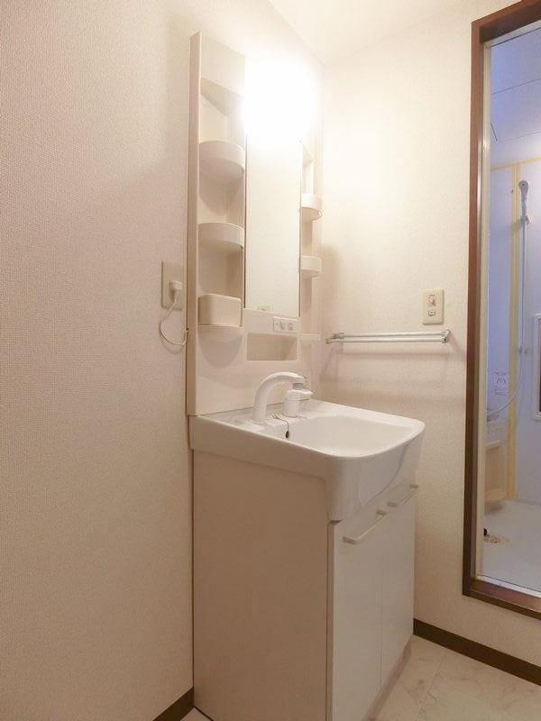 ヴィヴィッド殿岡Ｃ 101号-8