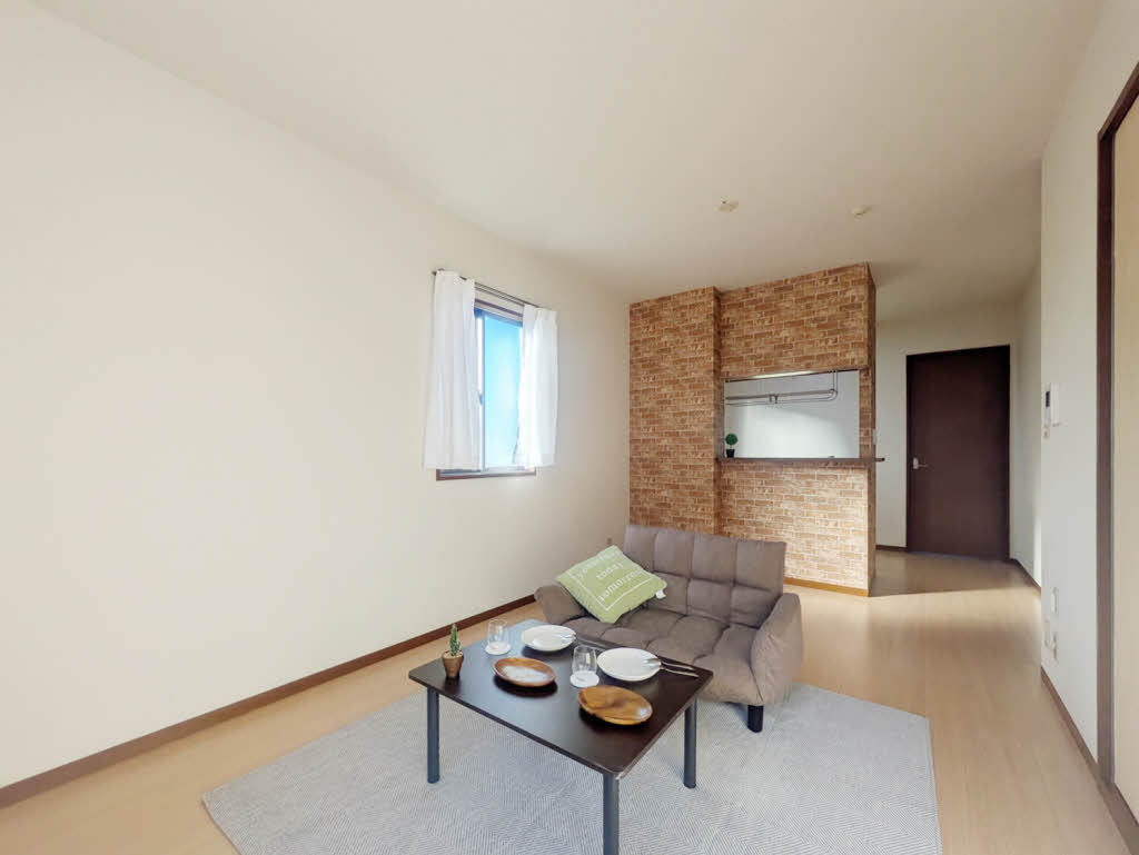 ヴィヴィッド殿岡C 201号-2