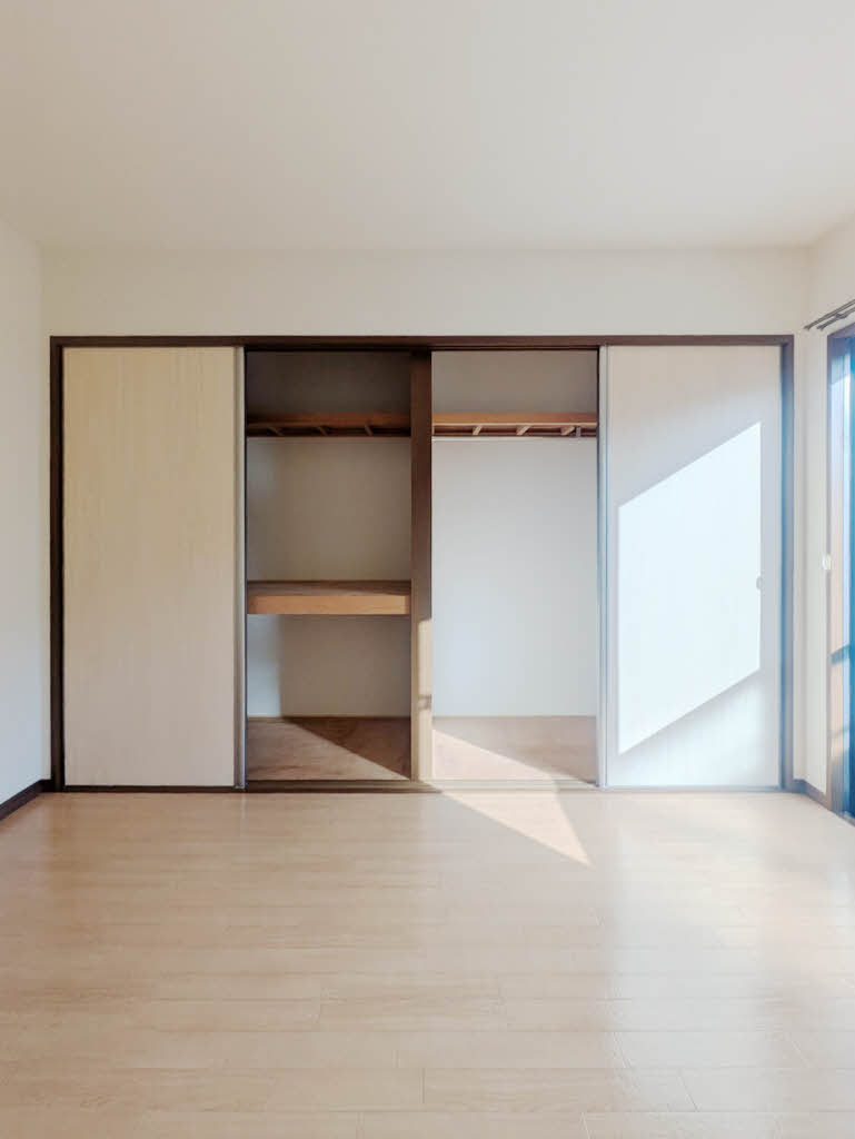 ヴィヴィッド殿岡C 201号-8