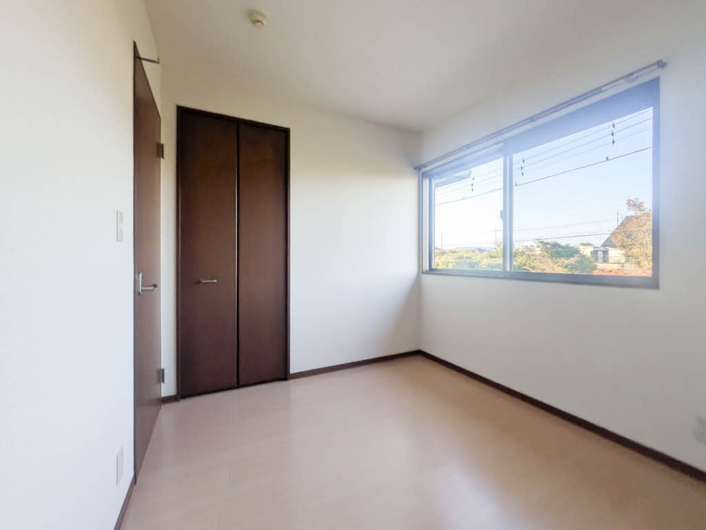 ヴィヴィッド殿岡Ｃ 202号-5