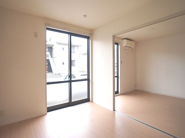 ミモザ守谷Ａ 102号-4