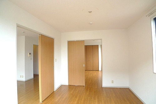 エルメスひたち野C 102号-6