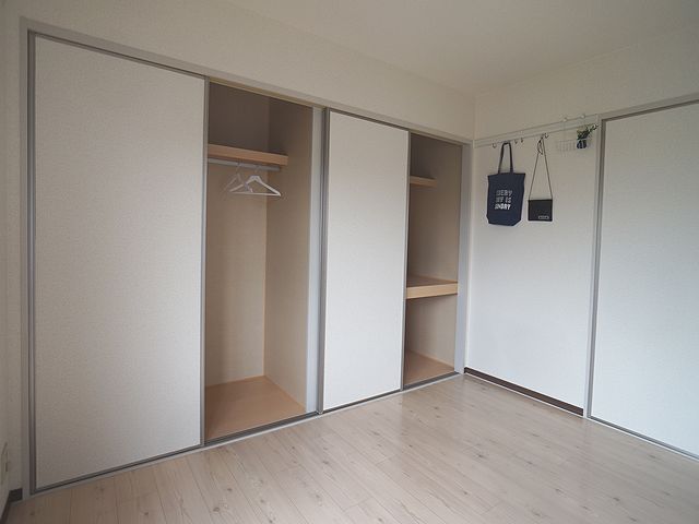 ウィンズ守谷　Ｄ 201号-5