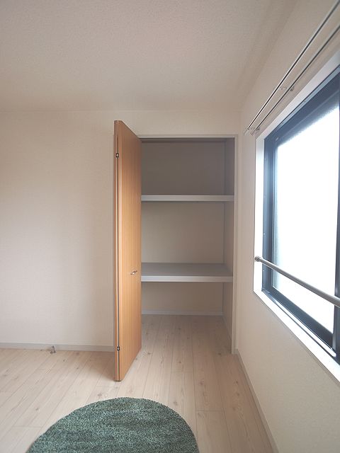 ウィンズ守谷　Ｄ 201号-7