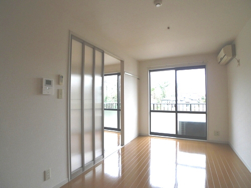 サンライズ 202号-3