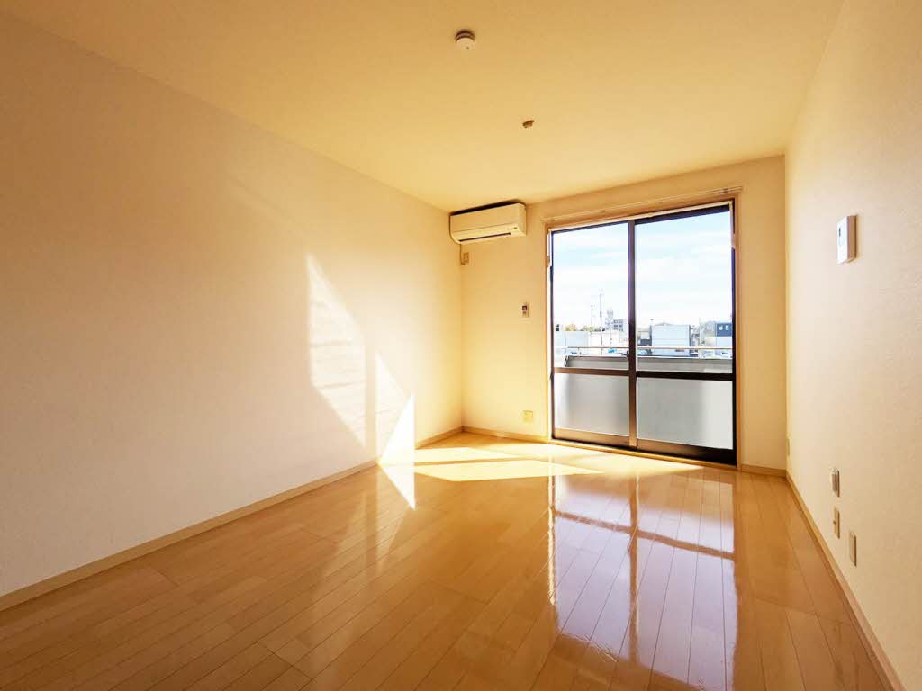 フラットツインＢ 201号-3