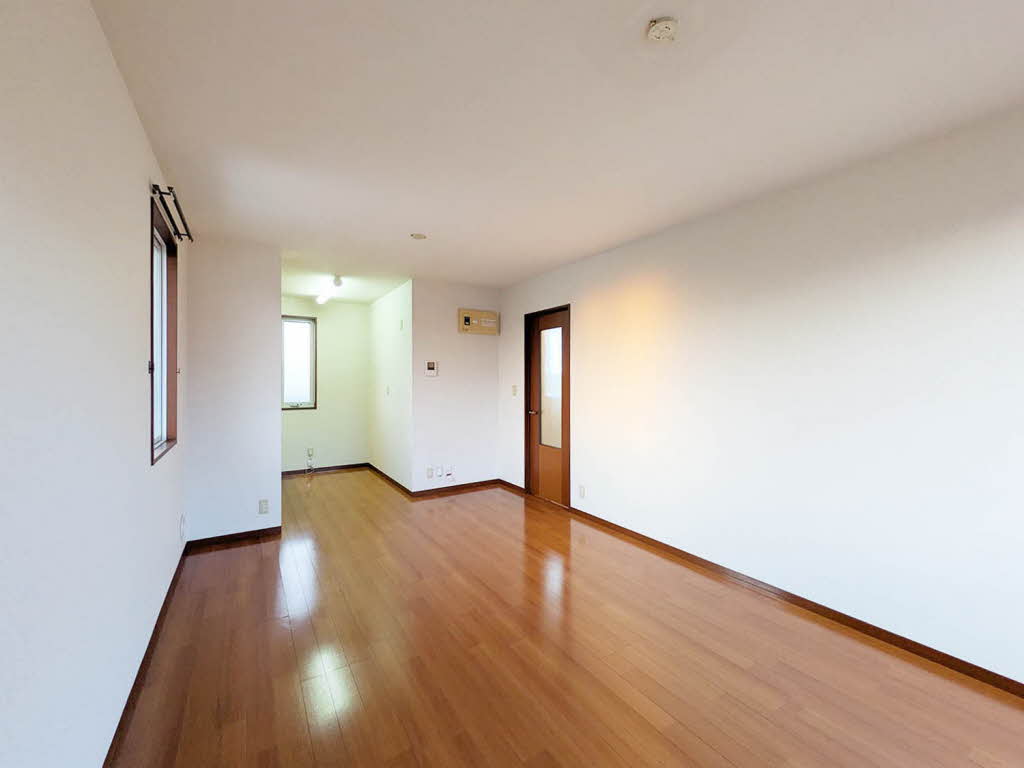 レイクパレス 201号-3