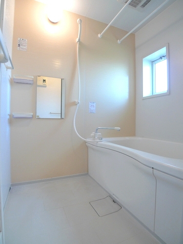 メゾン・ボヌール B 201号-8