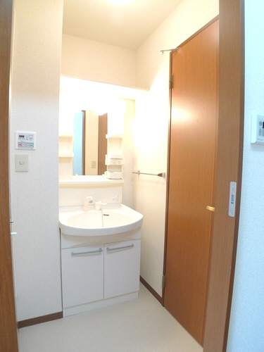 グランドソレーユ 102号-8