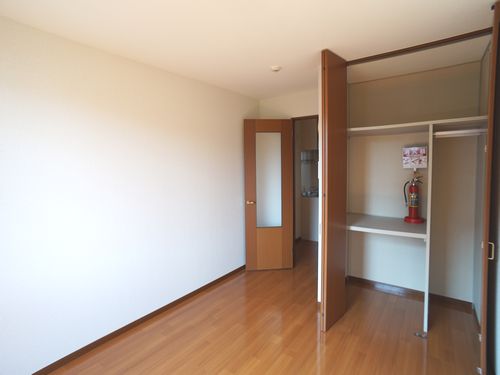 グランドソレーユ 202号-3