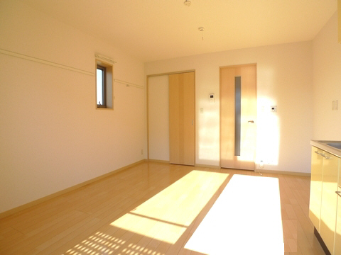 ドミール久松 101号-3