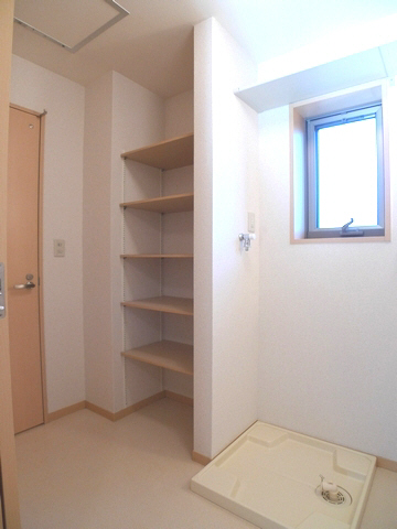 ドミール久松 101号-8