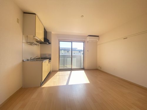 ドミール久松 203号-2