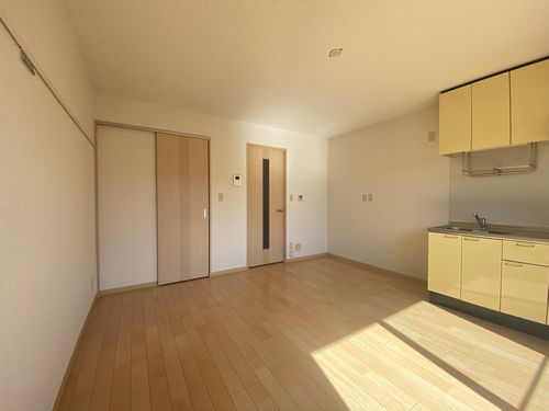 ドミール久松 203号-3