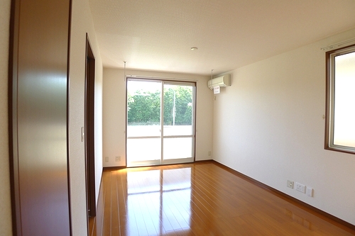 ローザひたち野　Ａ 202号-2