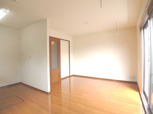 プリンセス壱番館 101号-3