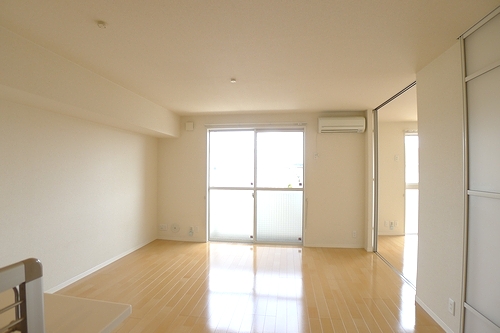 コモドヴィータ EAST 202号-2