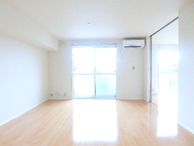 コモドヴィータ　ＷＥＳＴ 202号-3