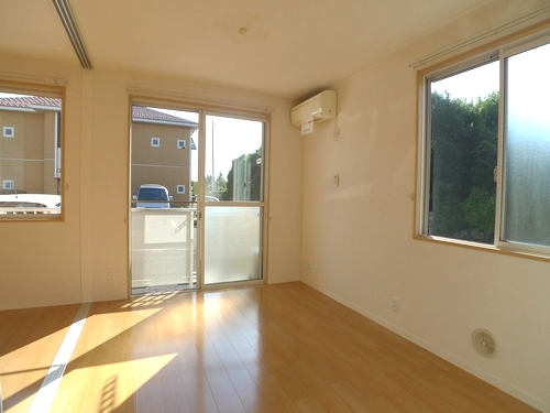 プラテリーア　Ｇ棟 101号-3