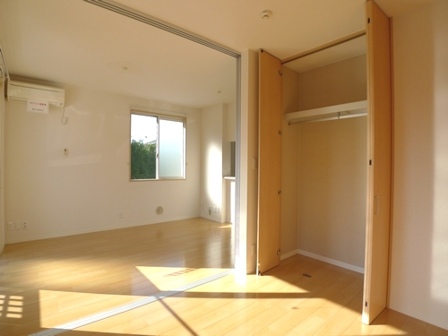 プラテリーア　Ｇ棟 101号-7