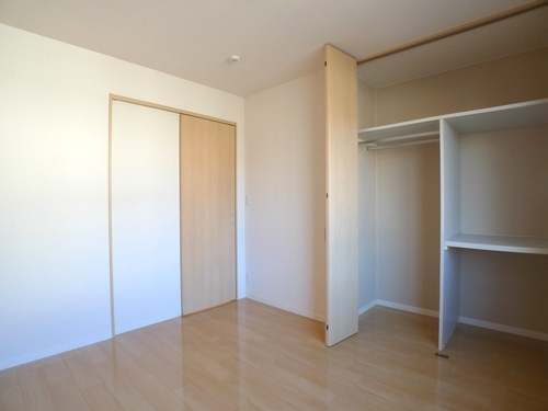 プラテリーア　Ｇ棟 101号-8