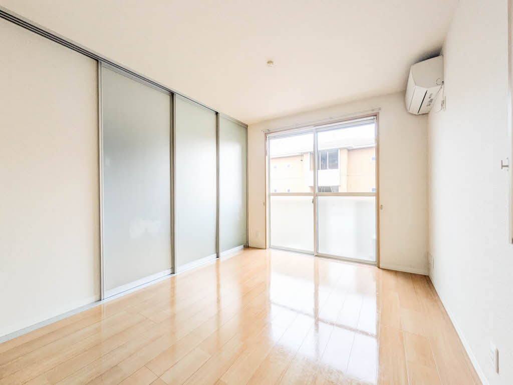 プラテリーア　Ｈ棟 101号-3