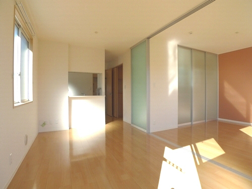 プラテリーア I棟 201号-2