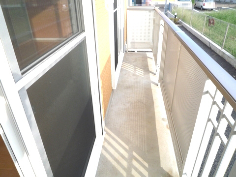 プラテリーア J棟 101号-7