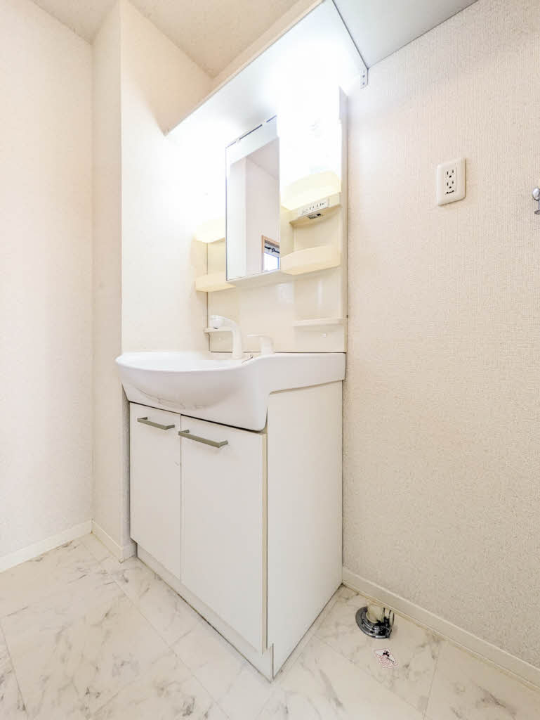 ヴィラ　ボナールＢ 101号-8