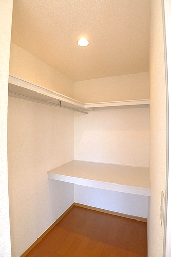 アネックス Ⅰ 203号-5