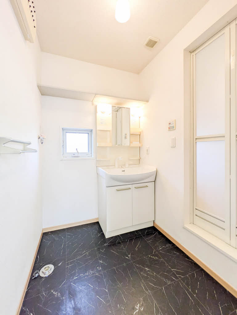 メゾン・ボヌール　Ｍ 102号-8