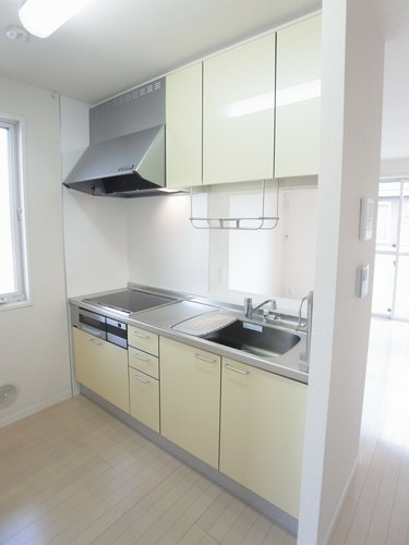 ラーク松代 103号-3