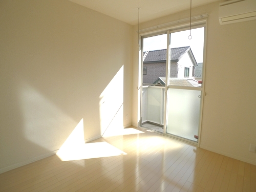 ラーク松代 201号-3