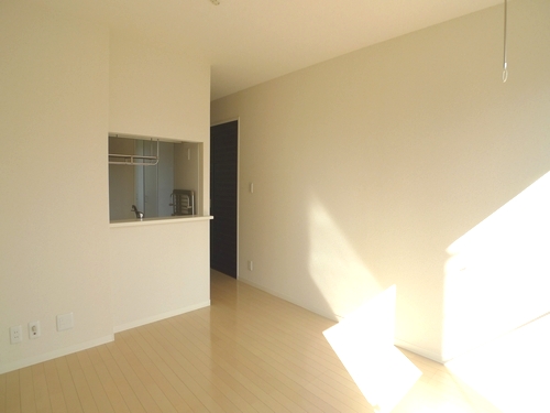 ラーク松代 201号-4