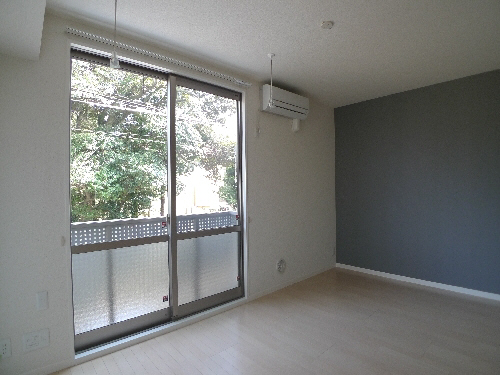 メゾンドソレイユ 202号-2