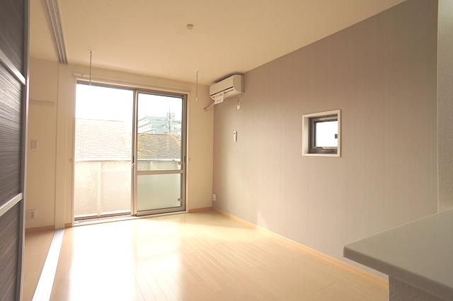 ピアシャンテ A.J 201号-2