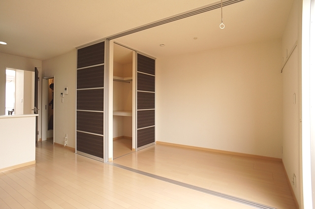 ピアシャンテ A.J 201号-4