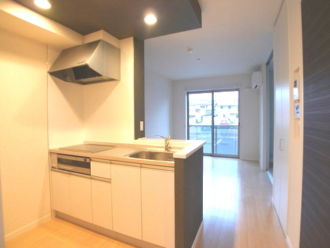 ヌエベ・オンセ 102号-4