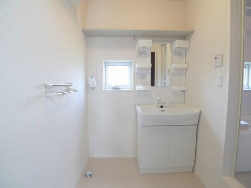 ヴィラグートＡ 202号-6