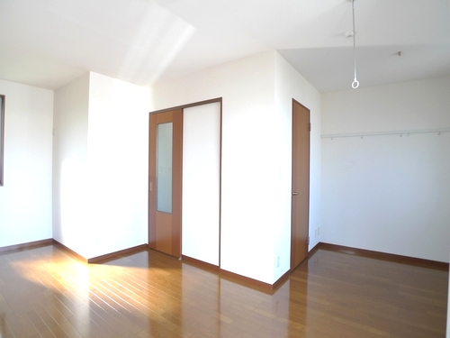 アネックスA 201号-3