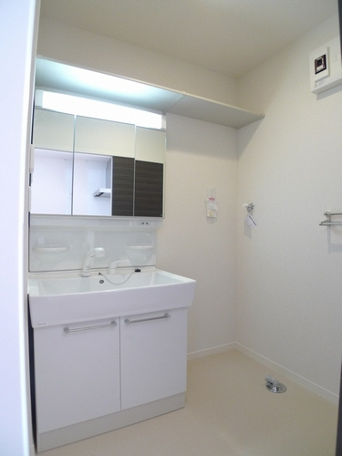 サン・フィールドＡ 201号-9