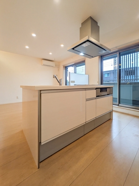 Ｒｅｌｅａｖｉｔａ 205号-4