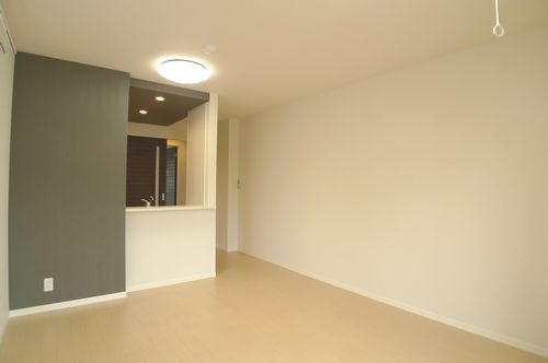 ポルタフィオーレ壱番館 104号-3