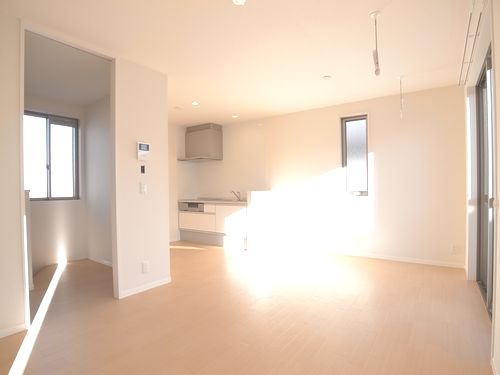 メゾネット南守谷 102号-2