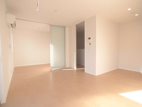 メゾネット南守谷 102号-3