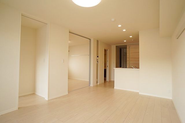 リブフラット 305号-3