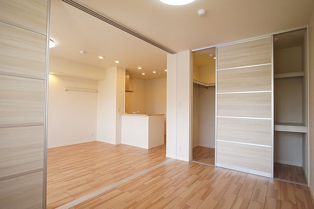 ロブステッラ　ヴィータ 103号-5